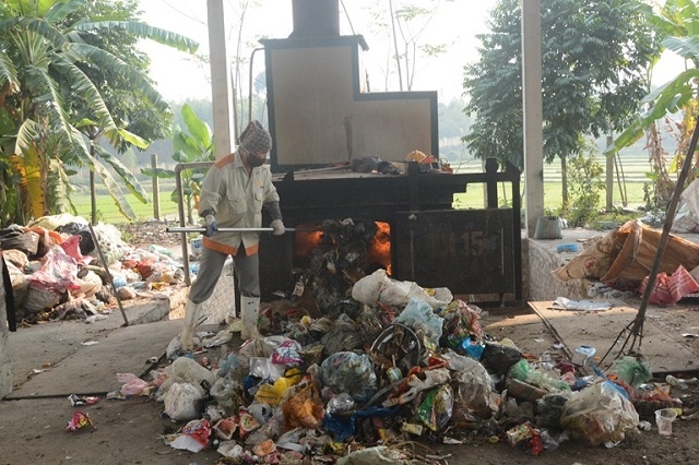 HTX Dịch vụ môi trường Tam Hợp xử lý rác