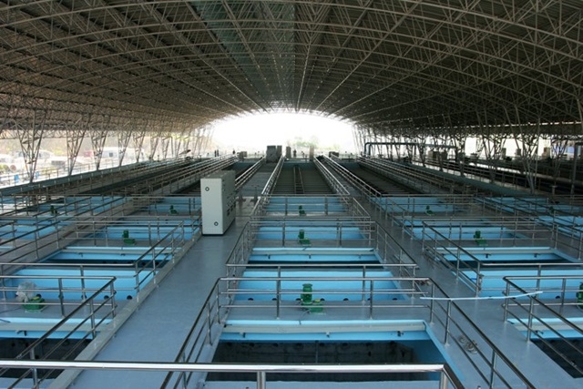 Kết quả xét nghiệm 4 mẫu nước của Nhà máy nước sông Đà và 15 mẫu nước của các hộ gia đình vừa được Sở Y tế Hà Nội công bố. (Ảnh Internet)