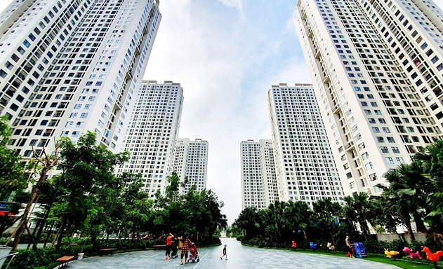 Thị trường bất động sản Hà Nội và Tp.HCM đều đang sôi động