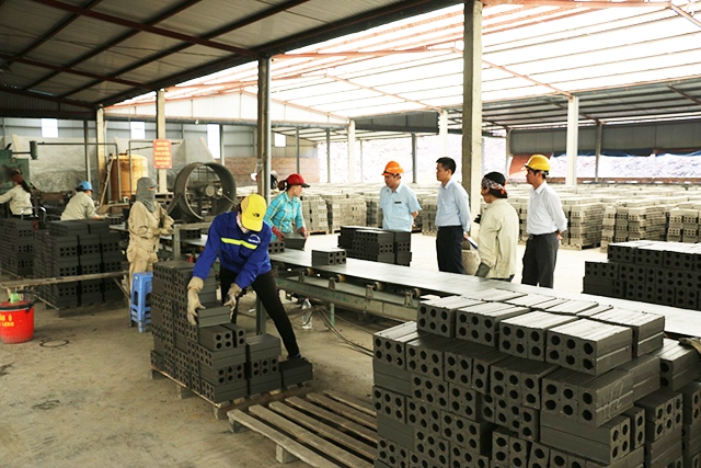 Châu Thành sẽ đẩy mạnh tuyên truyền, liên kết để nâng cao hiệu quả công tác ATVSLĐ