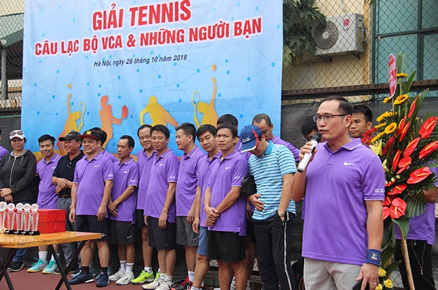 Vận động viên Lương Duy Huy tuyên thệ trước khi thi đấu