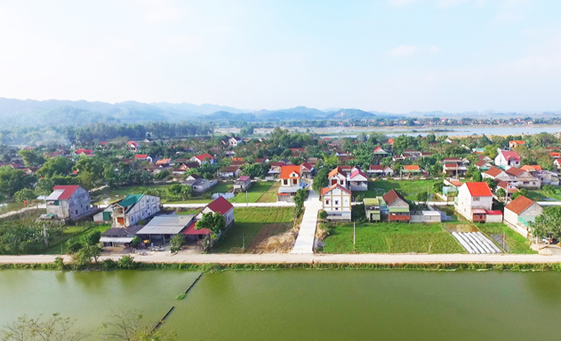 Tháng 9/2019, Tùng Ảnh đã được UBND tỉnh Hà Tĩnh công nhận đạt chuẩn xã NTM nâng cao