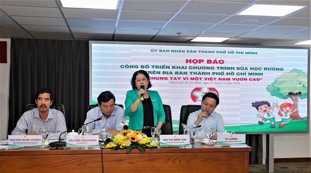 Họp báo công bố triển khai chương trình Sữa học đường trên địa bàn TP. Hồ Chí Minh với chủ đề Chung tay vì một Việt Nam vươn cao