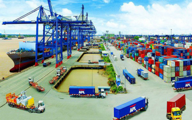 Bất chấp kết quả kinh doanh Cảng Hải Phòng sụt giảm, cổ phiếu PHP vẫn hồi phục mạnh