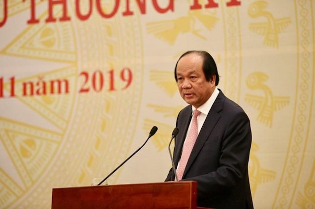 Bộ trưởng, Chủ nhiệm Văn phòng Chính phủ Mai Tiến Dũng cho rằng các cơ quan sớm đưa ra quy định, cơ chế để quản lý và xử lý trách nhiệm rõ ràng hơn đối với các sản phẩm có hình ảnh đường lưỡi bò.