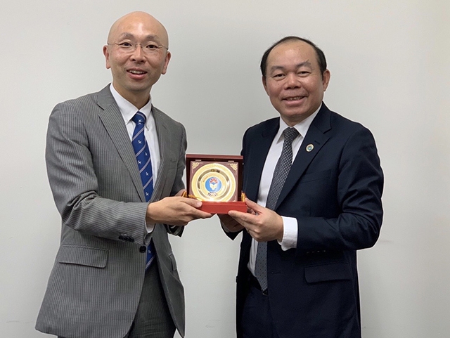 Đoàn công tác làm việc với Lãnh đạo Tổng cục HTX- Bộ Nông, Lâm, Ngư nghiệp Nhật Bản (MAFF)