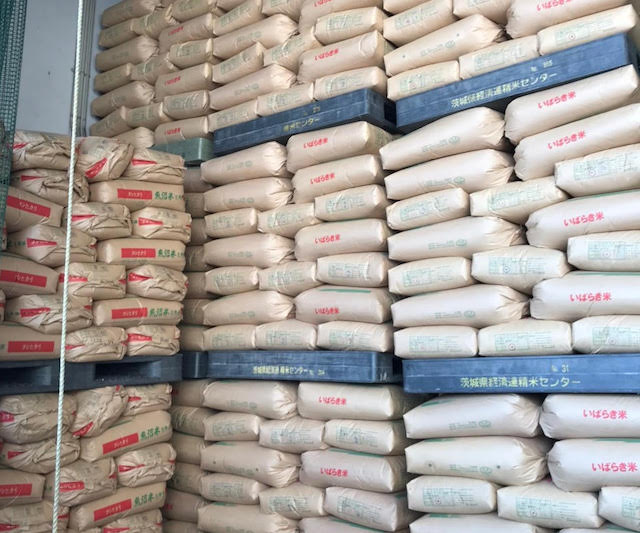 Sản phẩm tại Trung tâm xay sát gaọ của Liên đoàn Zennoh Ibaraki