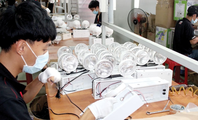 Các DN Việt cần hoàn thiện để trụ vững trước những bất ổn thương mại