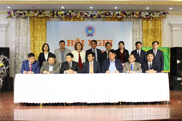 Lãnh đạo các Liên minh HTX tỉnh ký kết giao ước