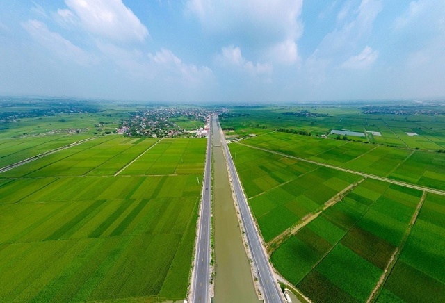 Quốc lộ 37 được huyện đầu tư xây dựng