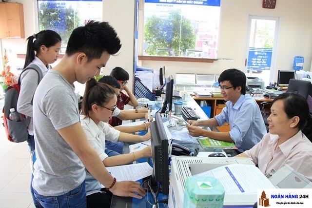 Học sinh, sinh viên được vay tiền học tối đa 2,5 triệu đồng/tháng (Ảnh Internet)