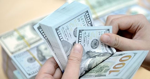 Tỷ giá trung tâm tăng, giá USD ở các ngân hàng thương mại giảm nhẹ (Ảnh Internet)