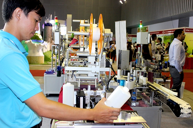 Nhiều lĩnh vực sản xuất đang sử dụng hóa chất NK từ Trung Quốc