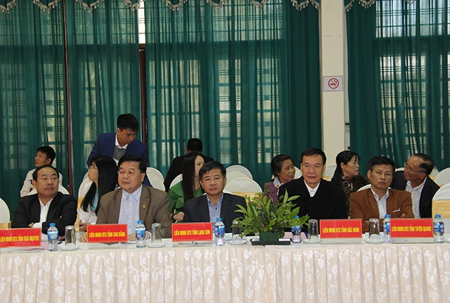 Lãnh đạo Liên minh các tỉnh tham dự hội nghị