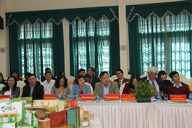 Lãnh đạo Liên minh các tỉnh tham dự hội nghị