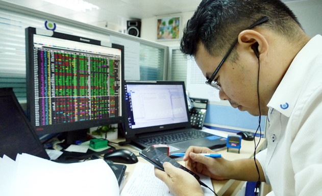 Nhiều cổ phiếu ngành thép đang giao dịch tích cực trở lại