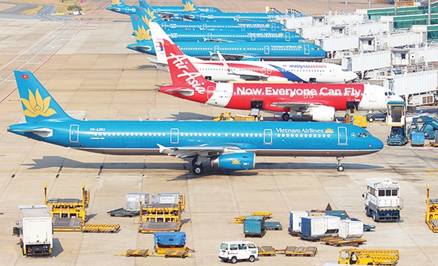Tăng trưởng với tốc độ cao đã và đang tạo ra áp lực về hạ tầng cho ngành hàng không