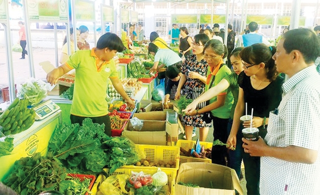 Các Phiên chợ nông sản là nơi kết nối, hình thành mối liên kết tiêu thụ nông sản theo chuỗi giá trị