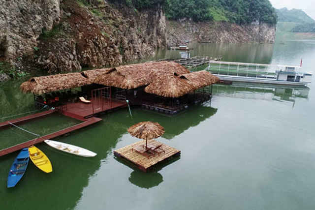 Mô hình phát triển du lịch tại lòng hồ Thủy điện Sơn La của HTX Du lịch sinh thái Quỳnh Nhai