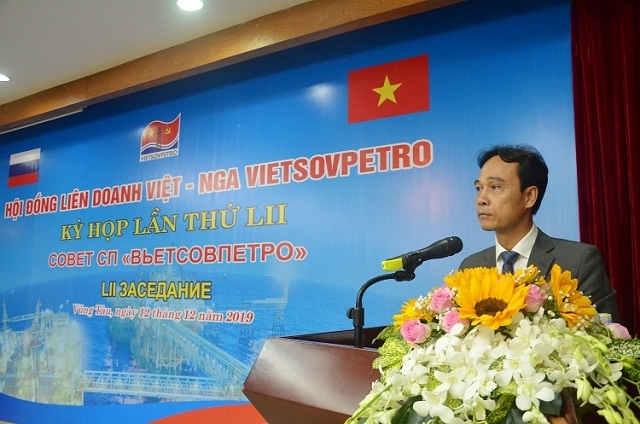 Đồng chí Nguyễn Quỳnh Lâm – Tổng giám đốc Vietsovpetro phát biểu chào mừng.