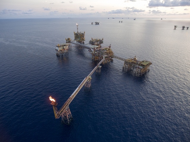 Tập đoàn Dầu khí Quốc gia Việt Nam hiện đại và đồng bộ, giữ vị trí hàng đầu trong sự nghiệp công nghiệp hoá, hiện đại hoá đất nước