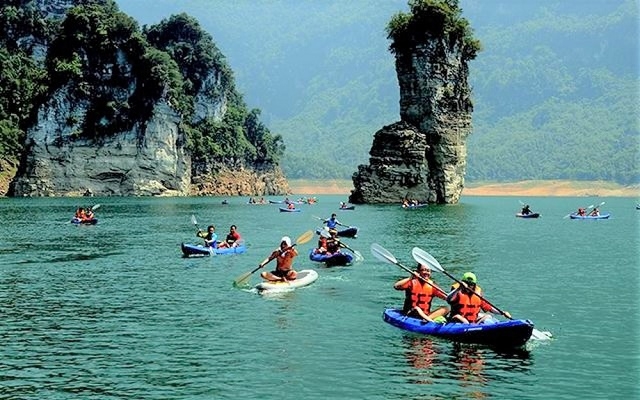 Lâm Bình chú trọng bảo vệ môi trường cùng với phát triển du lịch