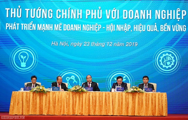 Thủ tướng Chính phủ Nguyễn Xuân Phúc chủ trì Hội nghị