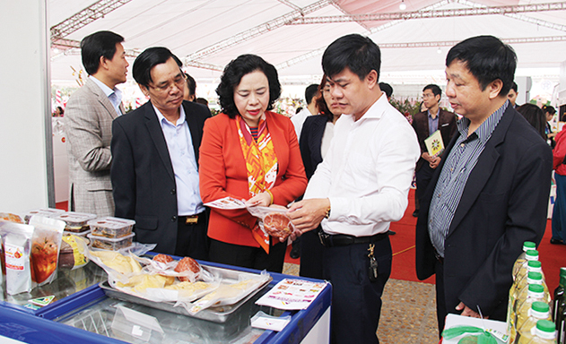 Hà Nội cần tăng cường kiểm soát nông sản, thực phẩm để bảo đảm an toàn cho người tiêu dùng