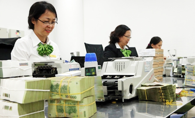 Ngân hàng đẩy mạnh “kích cầu” tín dụng cuối năm