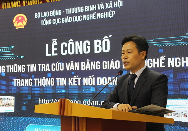 Thứ trưởng Bộ Lao động Thương binh và Xã hội Lê Quân phát biểu tại lễ công bố ra mắt hai trang thông tin