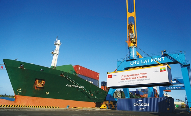 Lô xe ô tô du lịch từ Việt Nam XK sang thị trường Myanmar