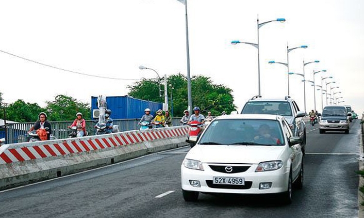 Đầu tư Hạ tầng Kỹ thuật TP.HCM vung tiền mua trái phiếu trước hạn, cổ phiếu CII thăng hoa