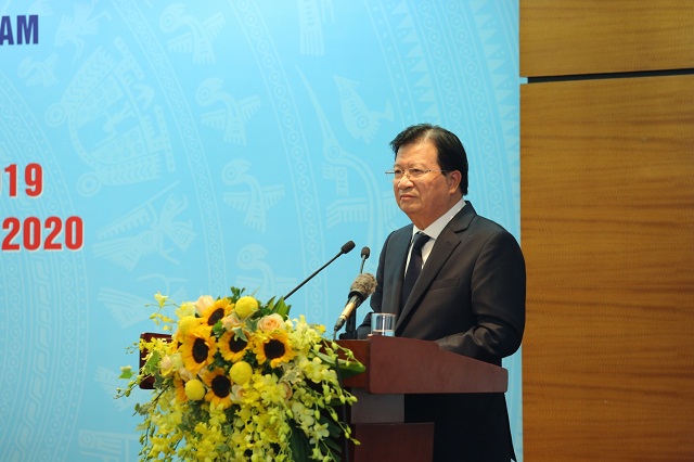 Phó Thủ tướng Chính phủ Trịnh Đình Dũng phát biểu tại hội nghị