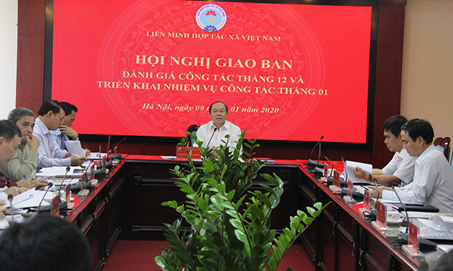 Chủ tịch Nguyễn Ngọc Bảo chủ trì hội nghị