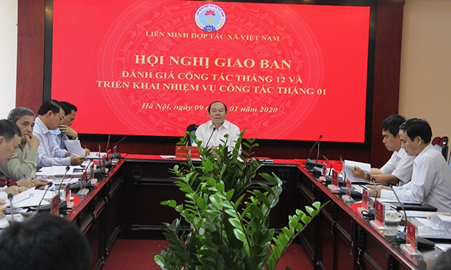 Chủ tịch Nguyễn Ngọc Bảo chủ trì hội nghị