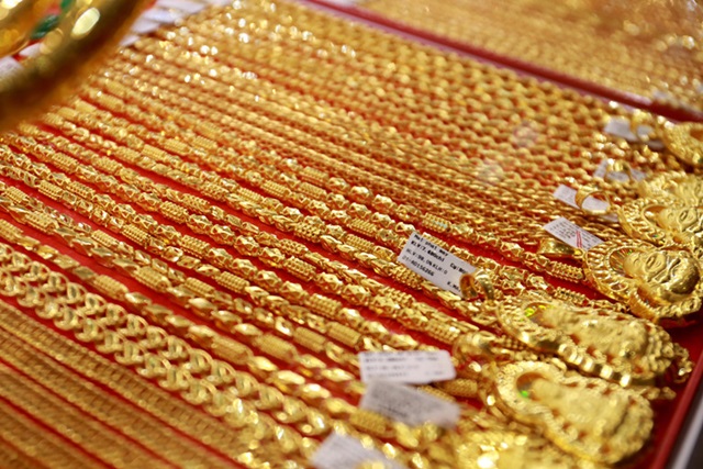 Giá vàng trong nước và thế giới tiếp tục giảm (Ảnh Internet)