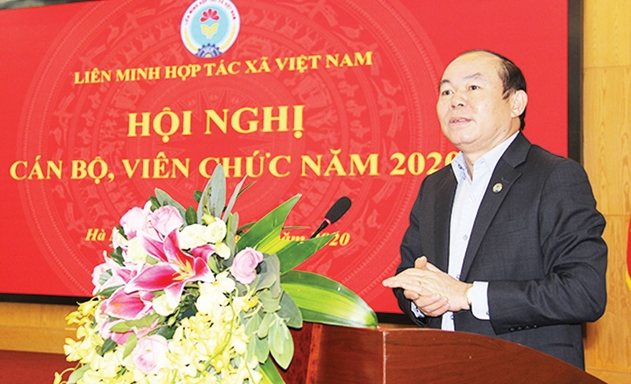 Chủ tịch Nguyễn Ngọc Bảo phát biểu chỉ đạo Hội nghị
