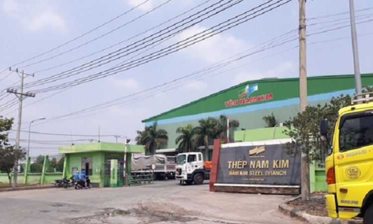 Cổ phiếu NKG của Thép Nam Kim vụt tăng