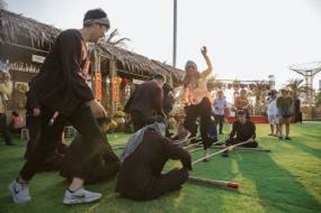 Không khí xuân càng náo nhiệt hơn nhờ những trò chơi dân gian gắn liền với ký ức tuổi thơ