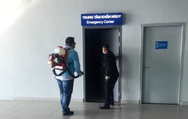 Công tác khử trùng được tiến hành khẩn trương