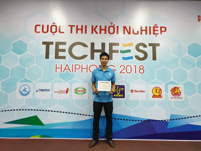 Anh Giang Đức Hiếu tại cuộc thi Ươm mầm Khởi nghiệp Hải Phòng