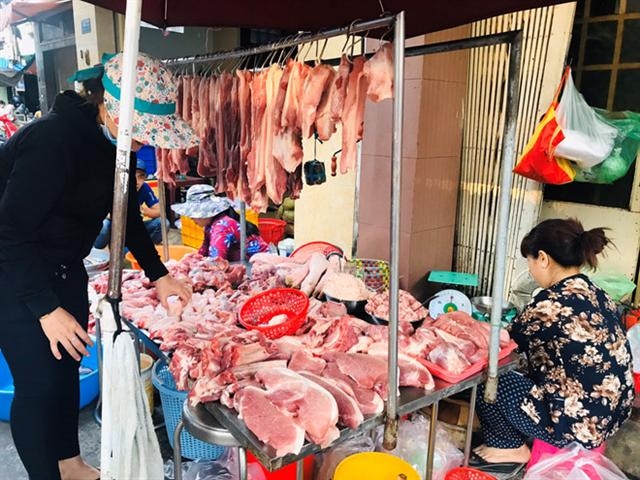 Giá heo hơi ngày 3/2 giảm 1.000 - 5.000 đồng/kg tại một số địa phương do ảnh hưởng từ dịch Corona (Ảnh Internet)