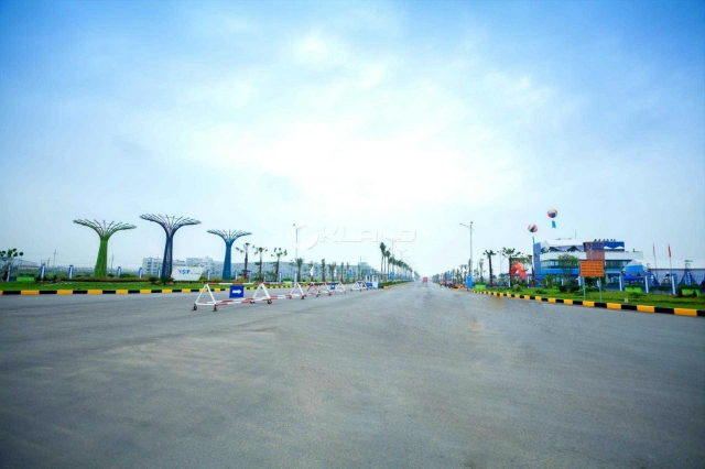 Với tính chất đặc thù, các nhà đầu tư nhỏ lẻ khó tham gia vào thị trường BĐS công nghiệp (Ảnh: Internet)