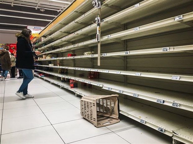 IMF, WB cam kết hỗ trợ giải quyết các tác động kinh tế do Covid-19 (Ảnh Internet)