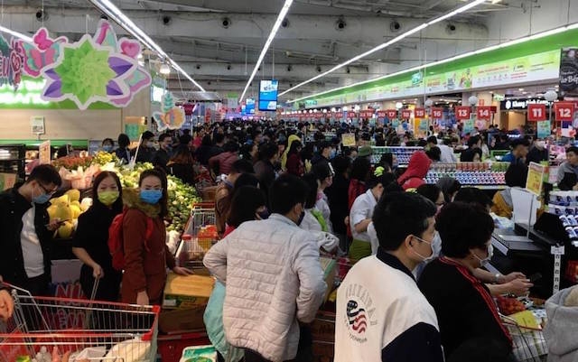 Khuyến cáo người dân không dự trữ hàng hóa, tập trung đông người