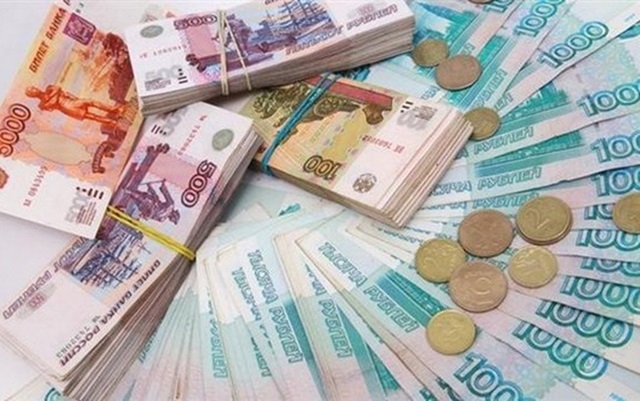 Đồng ruble của Nga giảm xuống mức thấp nhất trong 4 năm (Ảnh Internet)