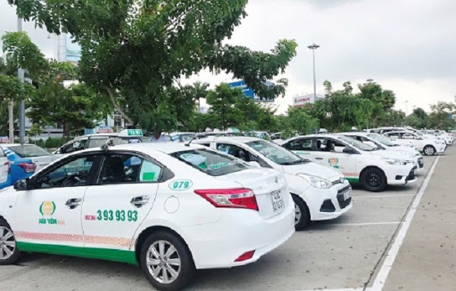 Xe taxi không có khách vì ảnh hưởng dịch Covid-19 (Ảnh minh họa: Internet)