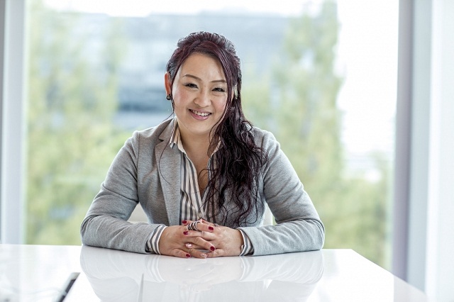 Bà Pamela Phua- Tổng Giám đốc Công ty Sơn AkzoNobel Việt Nam