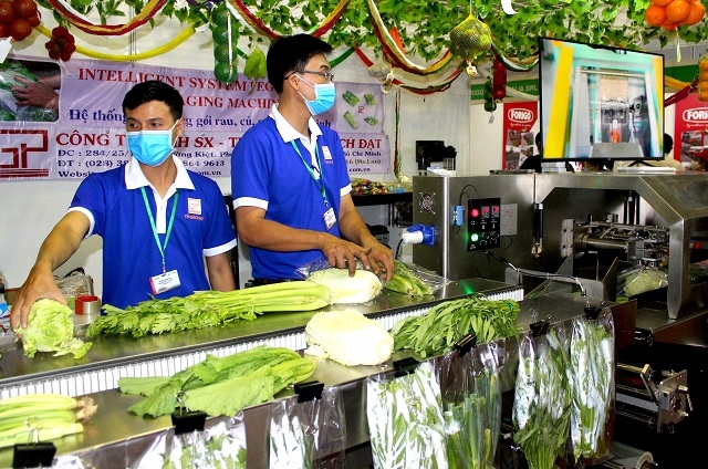 Để thoát thế khó rất cần tốc độ và khả năng linh hoạt của DN Việt
