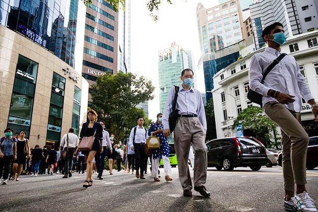 Nhiều quốc gia đang cân nhắc phát triền cho dân trong mùa dịch